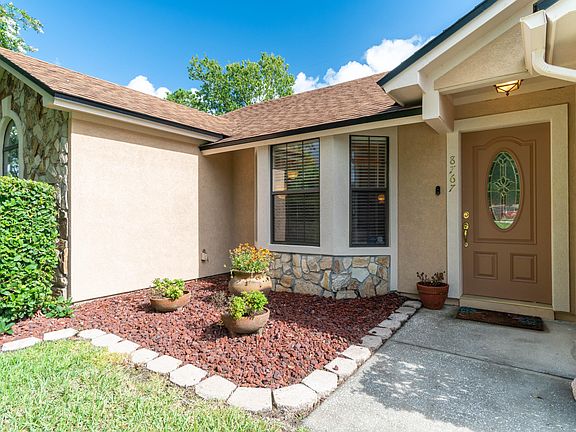 4th image of 8767 Huntington Woods Cir N