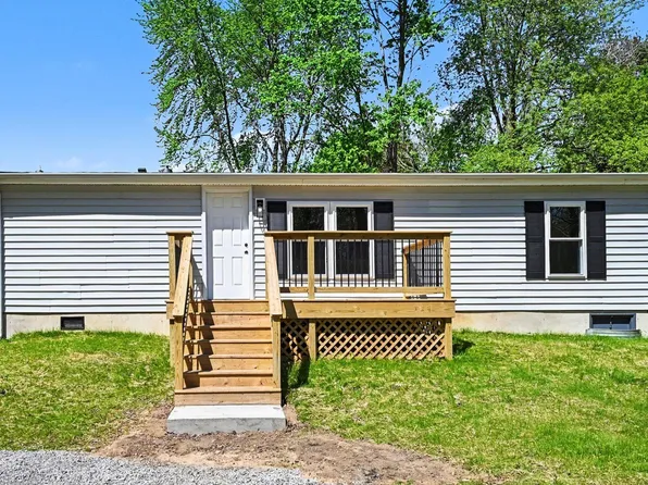 412 S Maple St, Milford, IN 46542