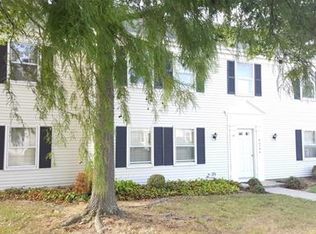 456 N Roxbury Ln, Monroe Township, NJ 08831