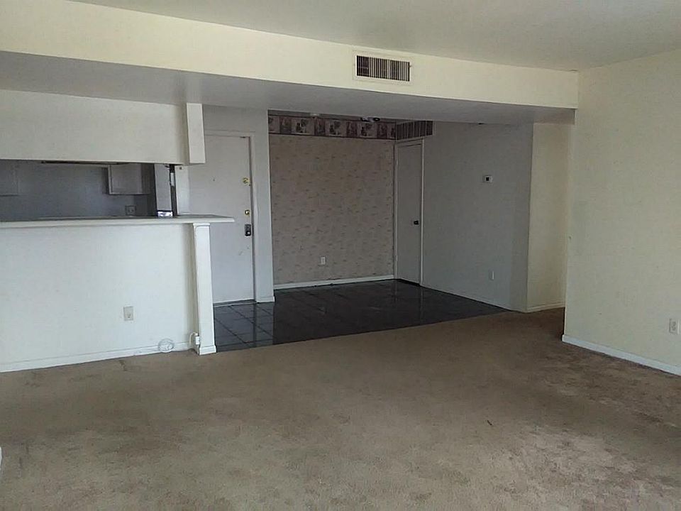 1st image of 8431 Hearth Dr #9