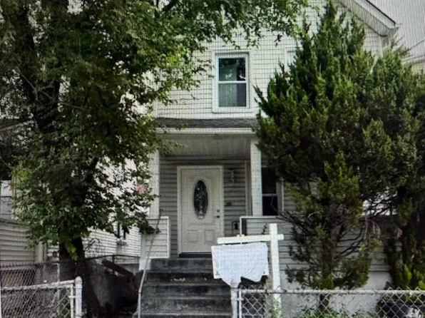 143 Simonson Ave, Staten Island, NY 10303