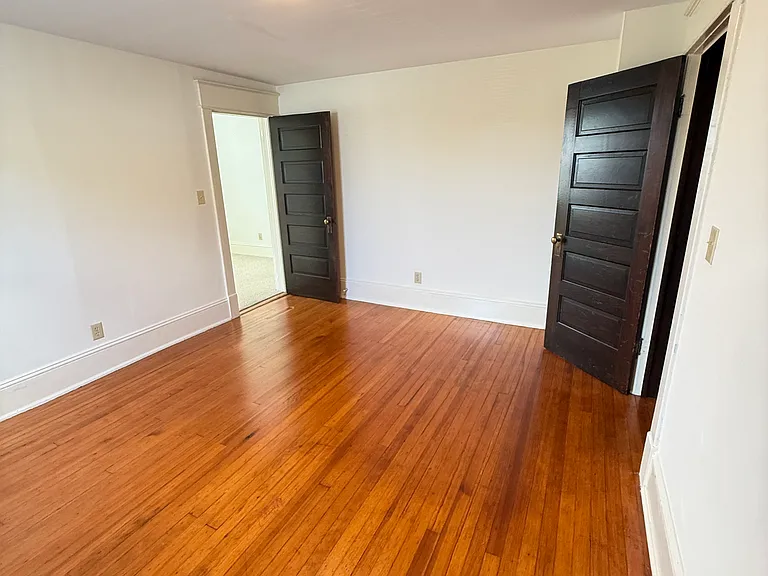 2149 Berkley Ave SW #UPPER — Photo 3