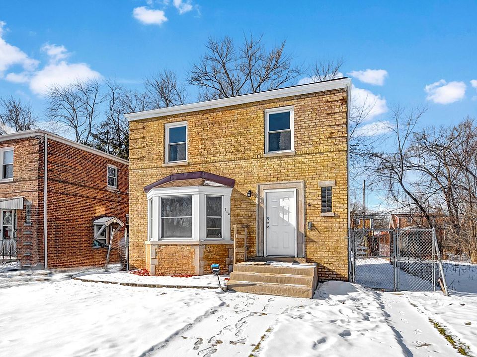 1st image of 740 Grant Ave