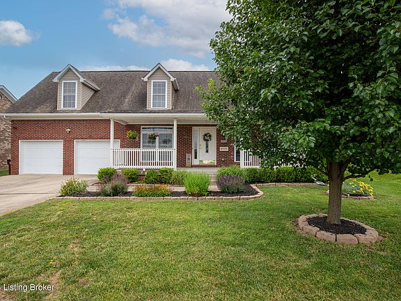 3rd image of 3004 Squire Cir