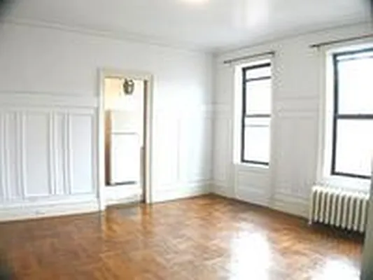 Rented by RC Realty Group of New York Inc | media 31