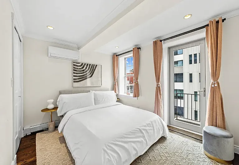 448 W 19th St #PHH — Photo 7