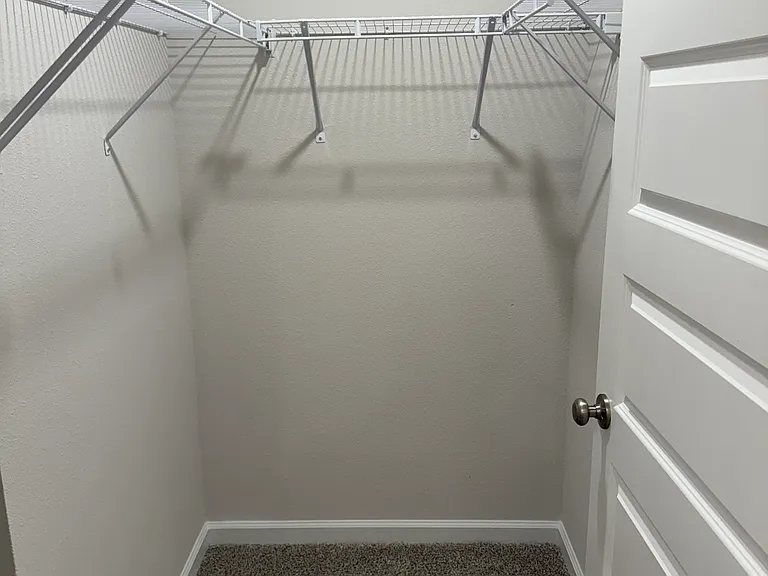 4335 Redbay Ct — Photo 11