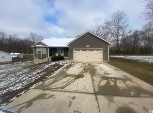 230 Powerline Dr, Cadiz, KY 42211