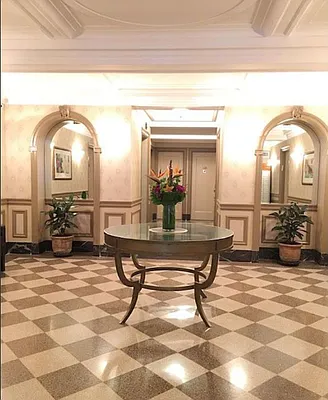 Rented by Meraki Realty LLC | media 25