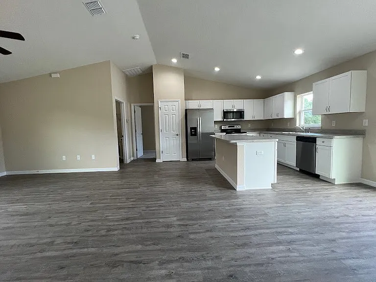 13669 SW 113th Pl — Photo 12