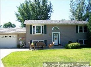 305 14th Ave NW, Waseca, MN 56093