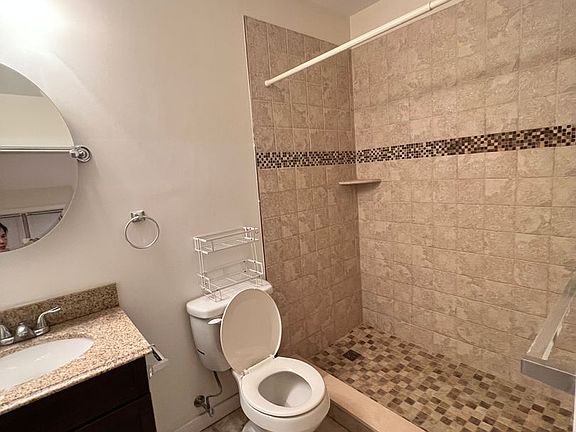 2nd image of 530 N 36th St #3R