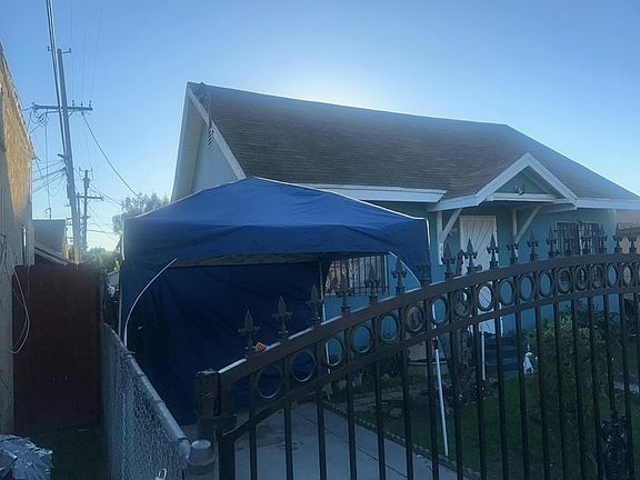 3rd image of 4962 Fir St