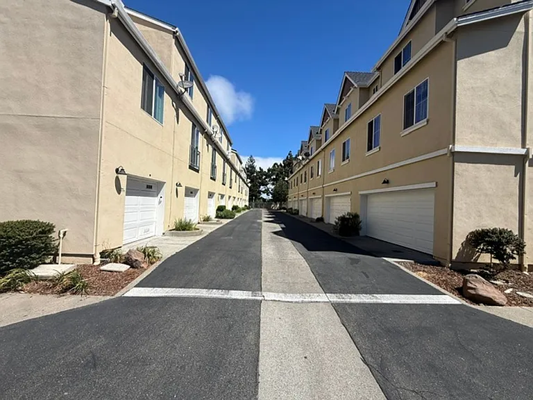448 Marina Way — Photo 28