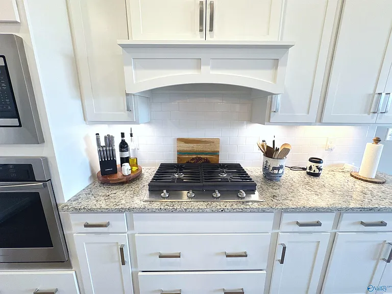 401 Peach Orchard Ln — Photo 24