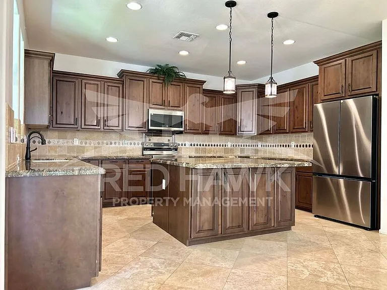20697 W Delaney Dr — Photo 9