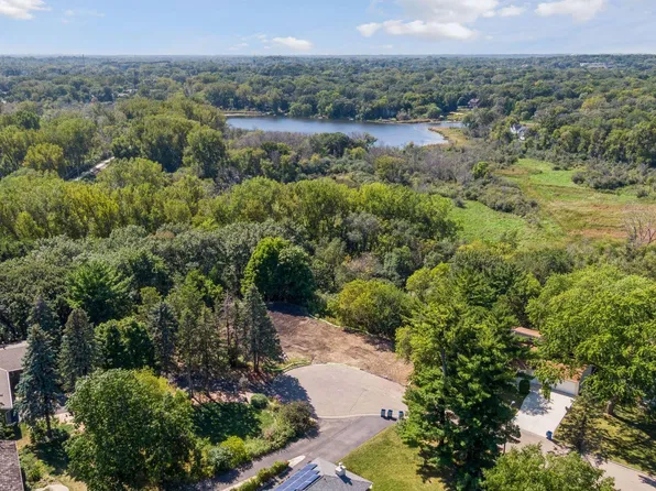 5038 Dominick Spur, Minnetonka, MN 55343