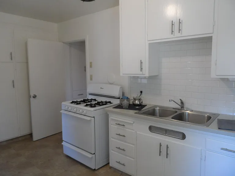 1314 V St — Photo 3