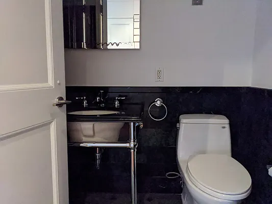 Rented by PocketBroker Inc | media 25