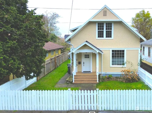 626 Eklund Avenue, Hoquiam, WA 98550