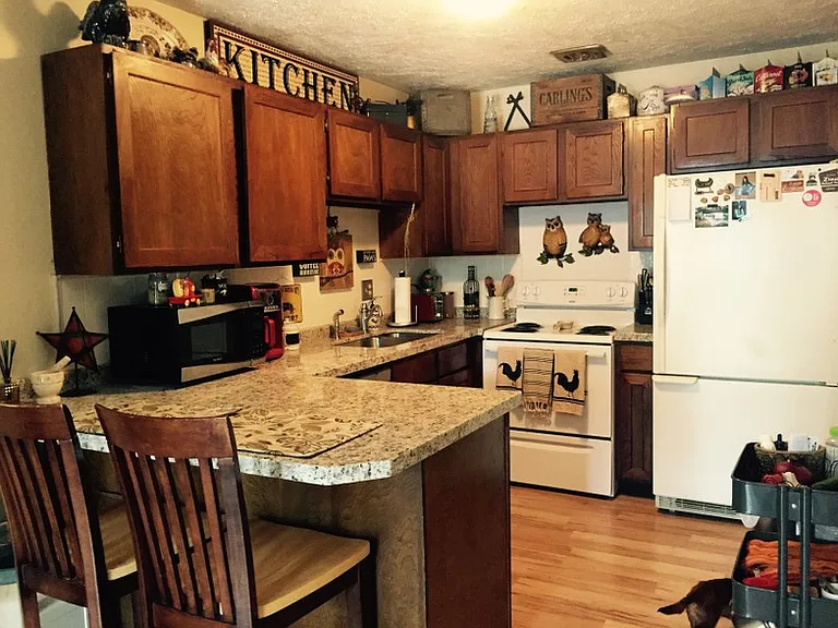 932 E Hillview Dr #1 — Photo 14