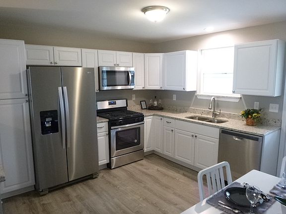 4th image of 4N140 Norris Ave