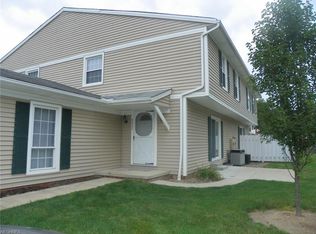 9957 Independence Dr #6C, North Royalton, OH