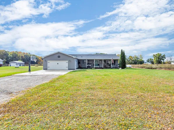 8025 Folks Rd, Hanover, MI 49241