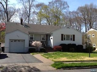 580 Columbia St, New Milford, NJ 07646