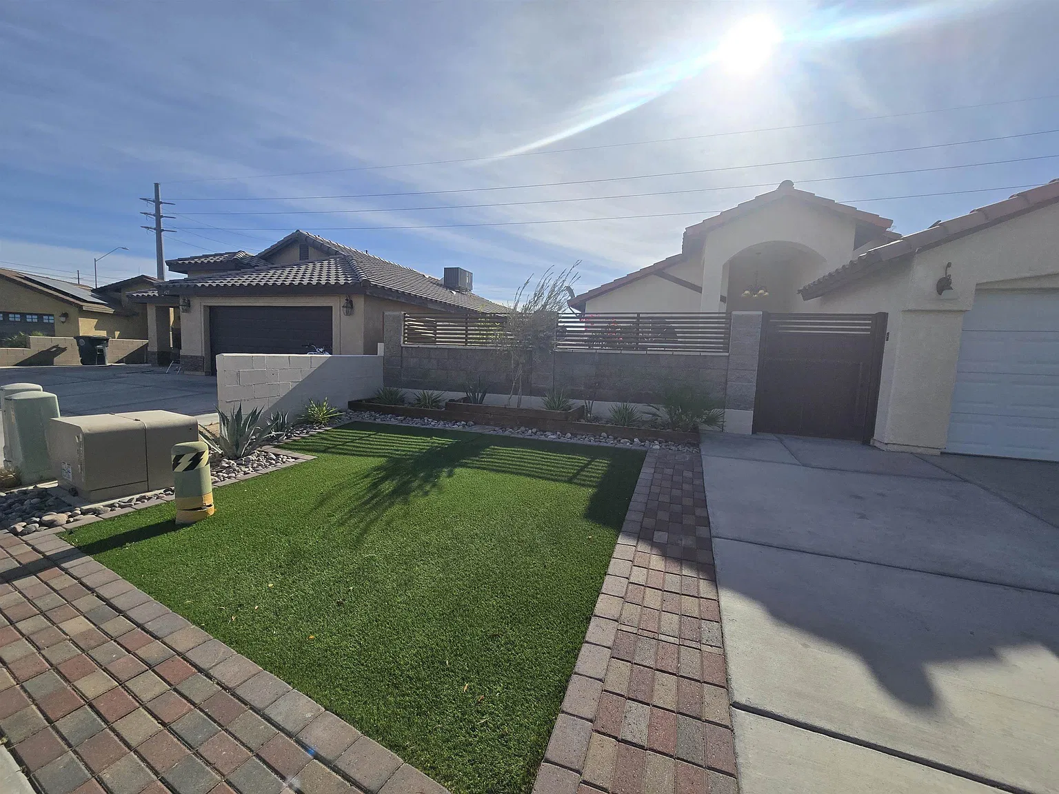 3 bed, 2.0 bath, 1277 sqft, $1,500 — Photo 2