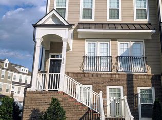 2103 Peakside Dr, Apex, NC 27523