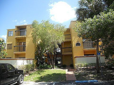 1st image of 2937 Winkler Ave APT 1206