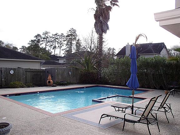2nd image of 5911 Riverchase Village Dr