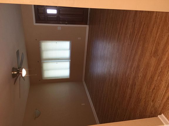2nd image of 700 N Adelle Ave