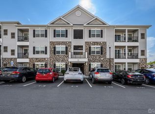 836 Stiller Ln, Monroe Township, NJ 08831