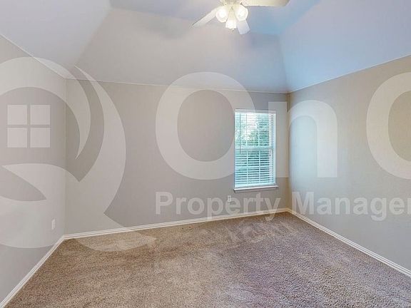 4th image of 4536 Brenda Dr