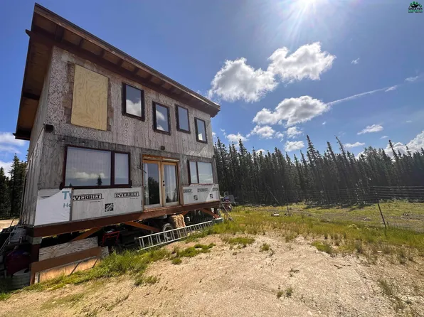 3899 McCloud Dr, Fairbanks, AK 99709
