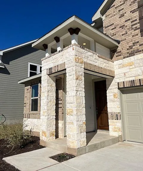 1006 Pinyon Cv — Photo 44