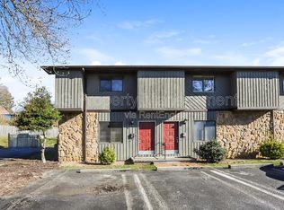 525 Scott County Rd #F, Kingsport, TN 37660