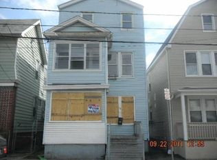 70 Willoughby St, Newark, NJ 07112