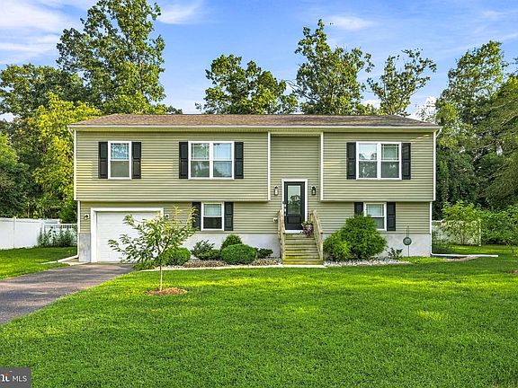 2nd image of 57 Pindale Dr