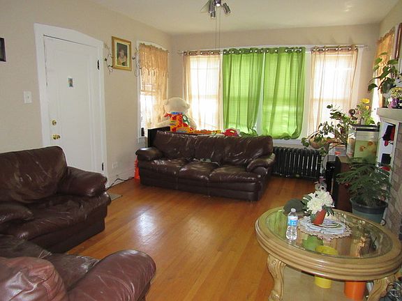 2nd image of 1918 S 51st Ave