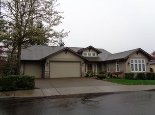 9483 SE Hunters Bluff Ave, Happy Valley, OR 97086