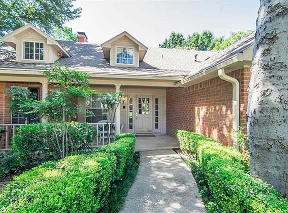 4th image of 617 Briarglen Dr