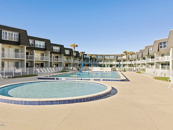 3rd image of 4831 Saxon Dr #1080