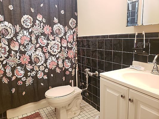 5th image of 509 Cathedral Pkwy #9VT