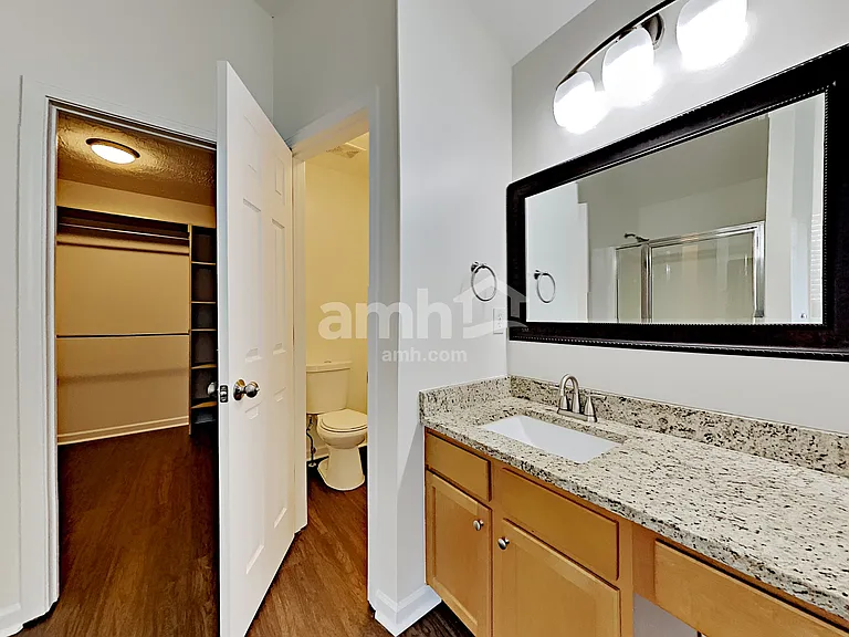 872 Holly Meadow Dr — Photo 16