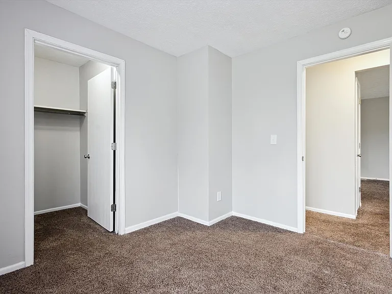 Woodwind Apartments — Photo 24