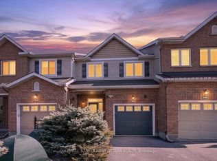 102 Windance Cres, Ottawa, ON K2W0A7