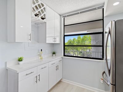 3635 Whitehall Drive #404, West Palm Beach, FL, 33401